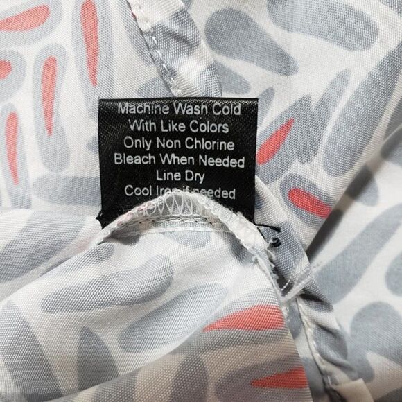 Jennifer & Grace White Gray Coral Geometric Sleeveless Blouse Size Medium - Picture 7 of 9